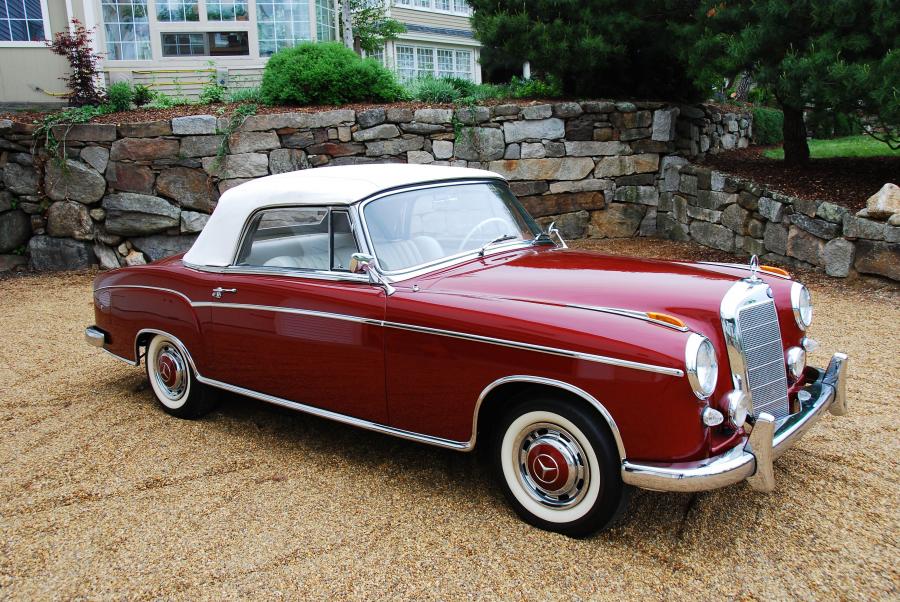  Mercedes-Benz 220 SE Cabriolet 1959 года  (фото 1 из 7)
